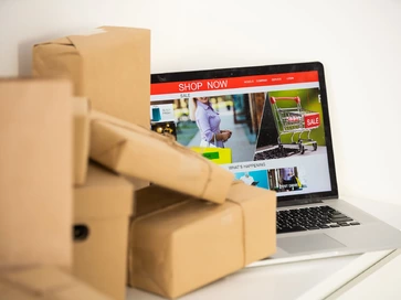 Čo majú spoločné úspešné e-shopy? Logistiku neriešia sami